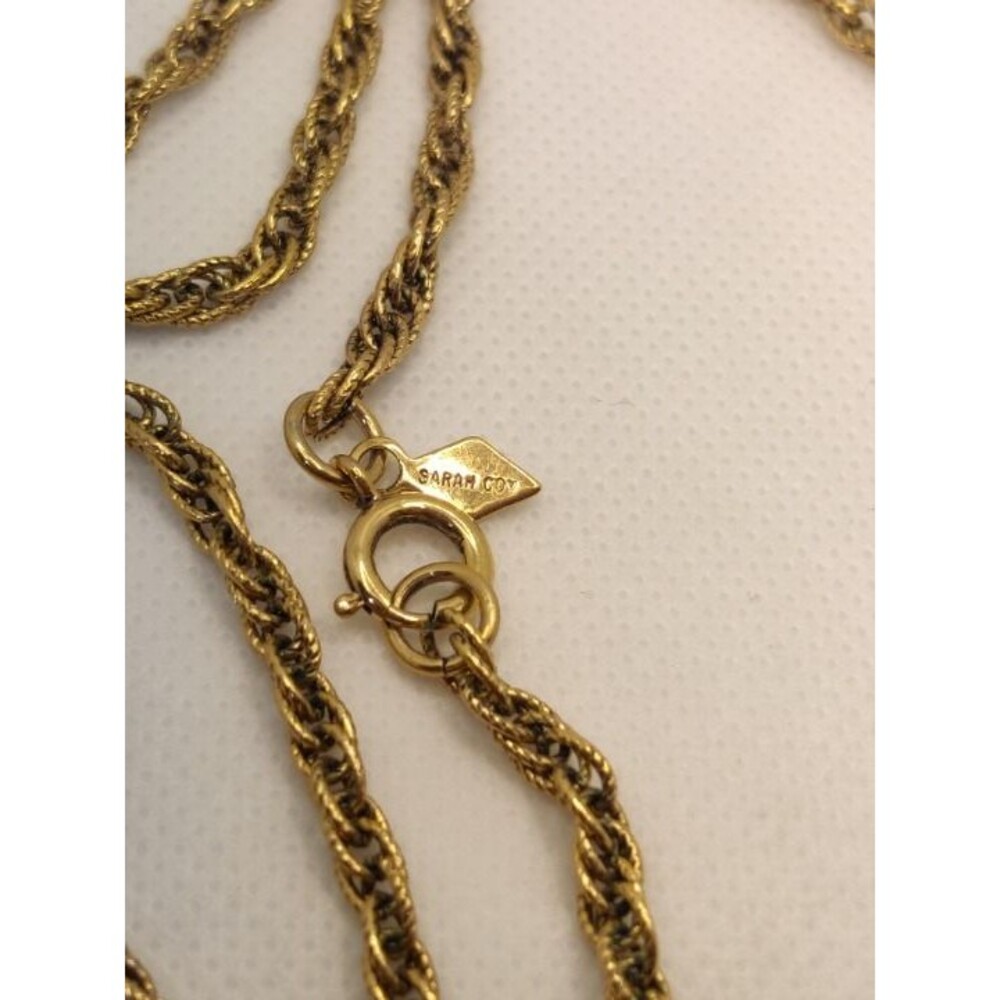 Sarah Coventry Gold Tone Necklace